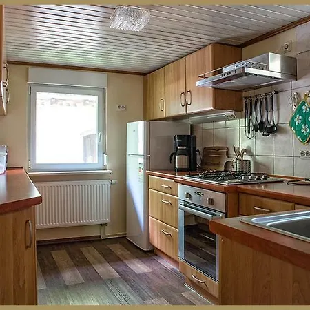 Paradies Im Grunen *